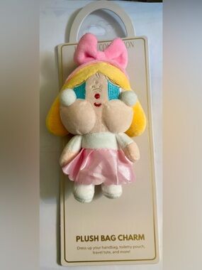 Plush Crybaby Character Bag charm key chain
